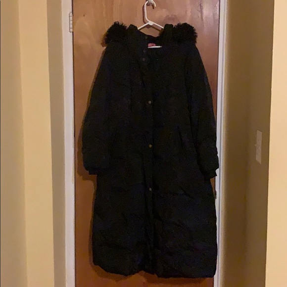 Black winter long puffer coat - Picture 1 of 13